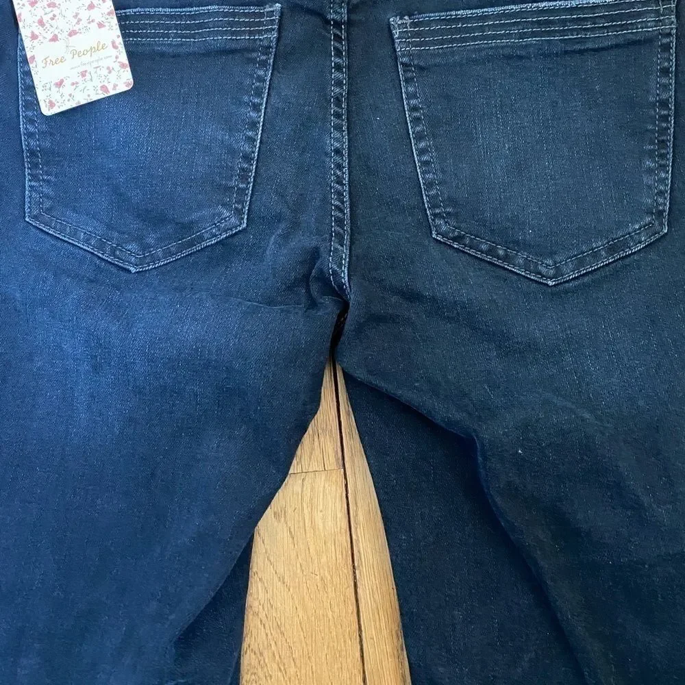 FREE‎ people skinny cropped seamed distressed jeans